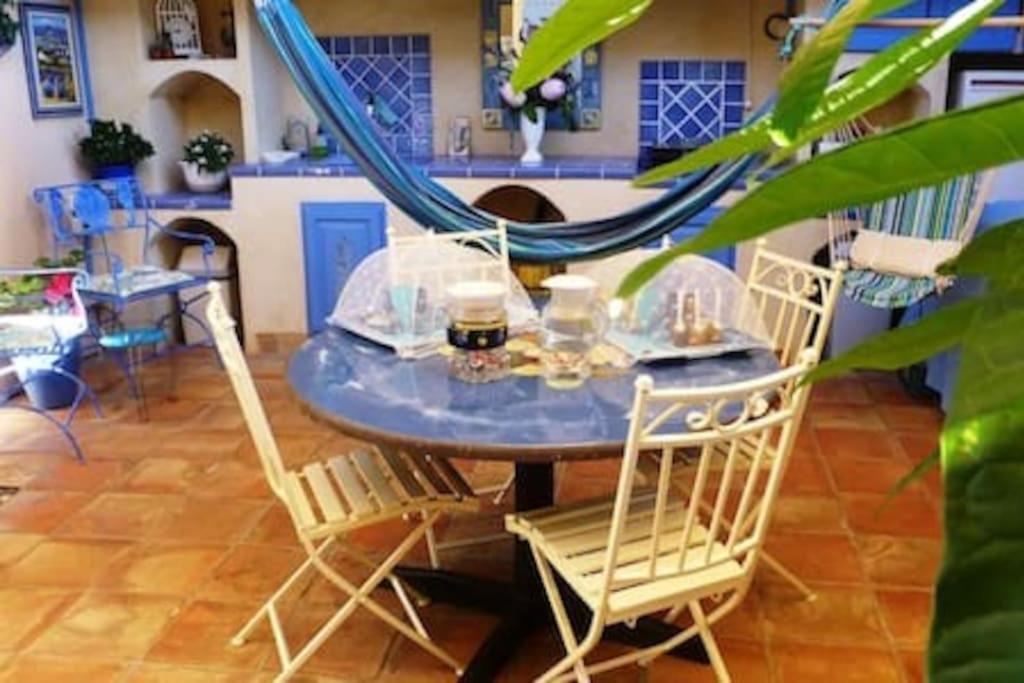 Nouveau ! Chambre D'Hote Insolite Privee " Coeurs De Pirates A Bali En Provence" Spa Sauna Massages Dans Cadre Exotique D'Amenagements Exterieurs D'Exception Ete Comme Hiver Bienvenue !!! Cavalaire-sur-Mer Eksteriør billede