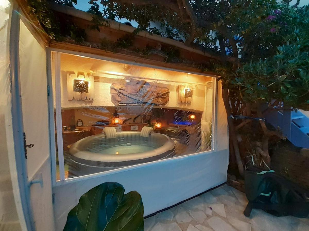 Nouveau ! Chambre D'Hote Insolite Privee " Coeurs De Pirates A Bali En Provence" Spa Sauna Massages Dans Cadre Exotique D'Amenagements Exterieurs D'Exception Ete Comme Hiver Bienvenue !!! Cavalaire-sur-Mer Eksteriør billede